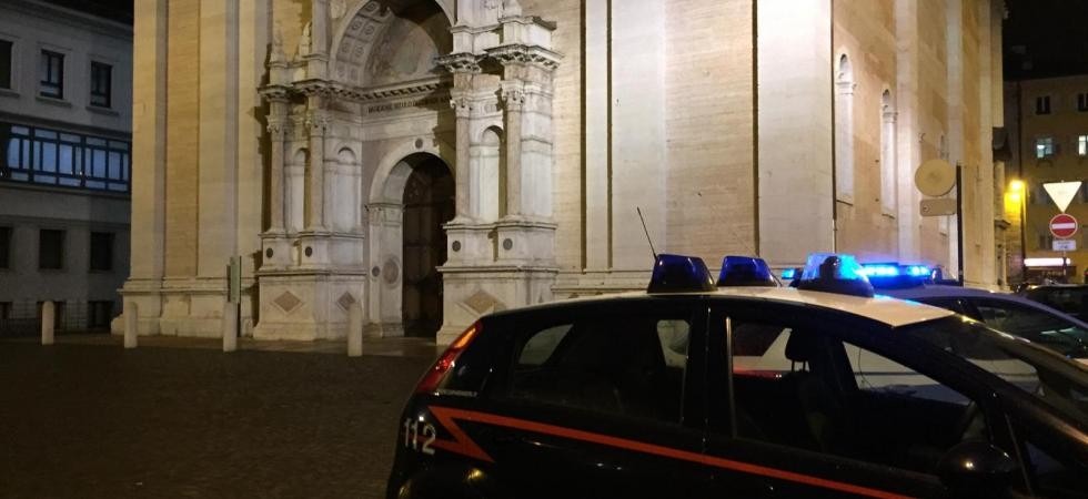 Controlli in Santa Maria e Piazza Dante, dieci ragazzi trovati con sostanze stupefacenti